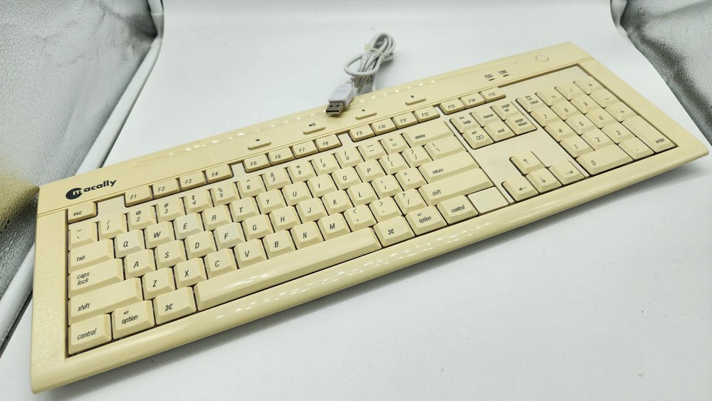 MacAlly iKeySlim Ivory KPY9B16 KD