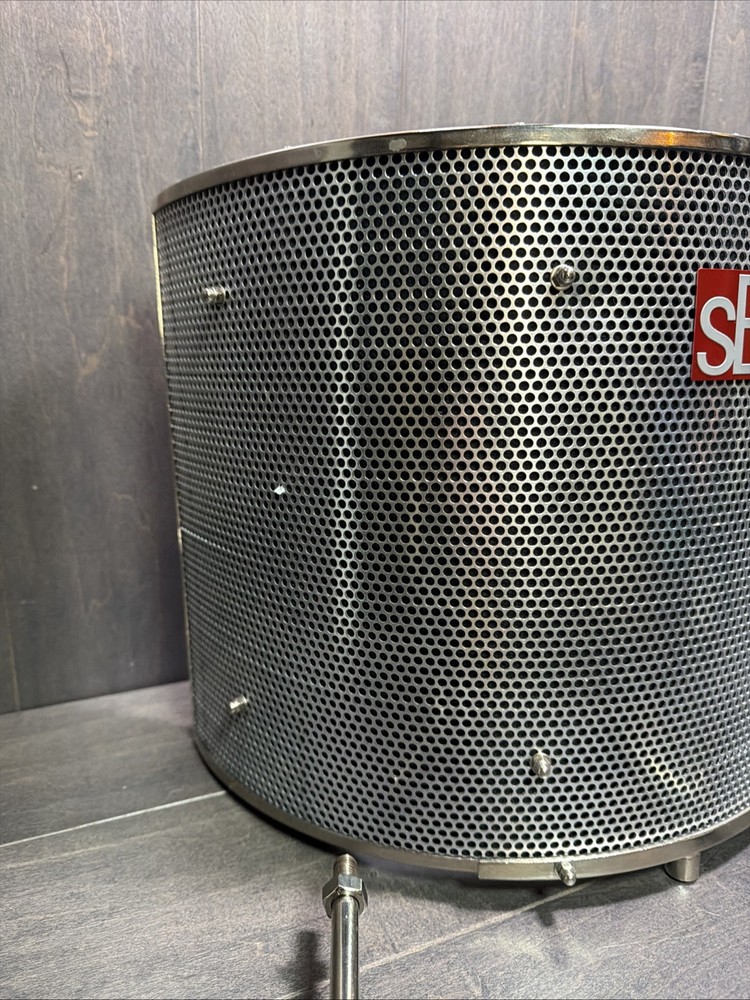 sE ELECTRONICS - RF Space Reflexion Filter Specialized Portable Acoustic Control