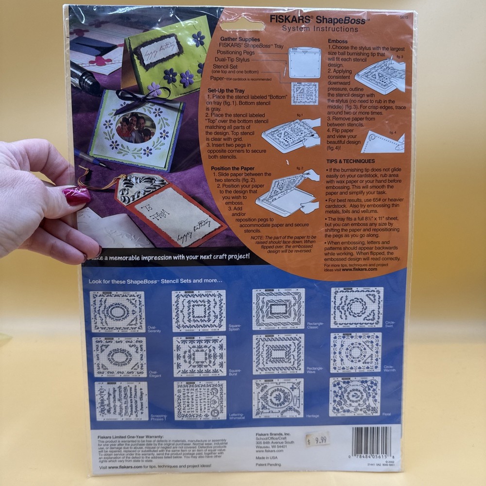FISKARS Shape Boss Scrap Boss 9x12 Embossing Stencil Square Splash Cardmaking