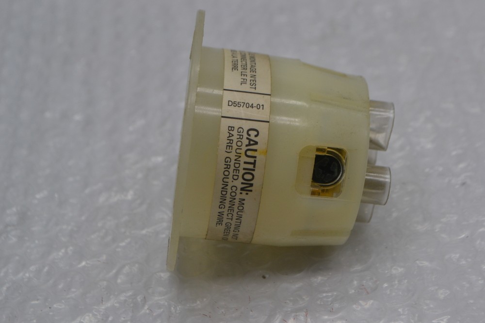 HUBBELL HBL2745 RECEPTACLE UNMP