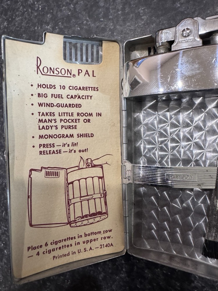 Ronson 'Pal' Vintage 1940s Cigarette Lighter and Case Combination Untested