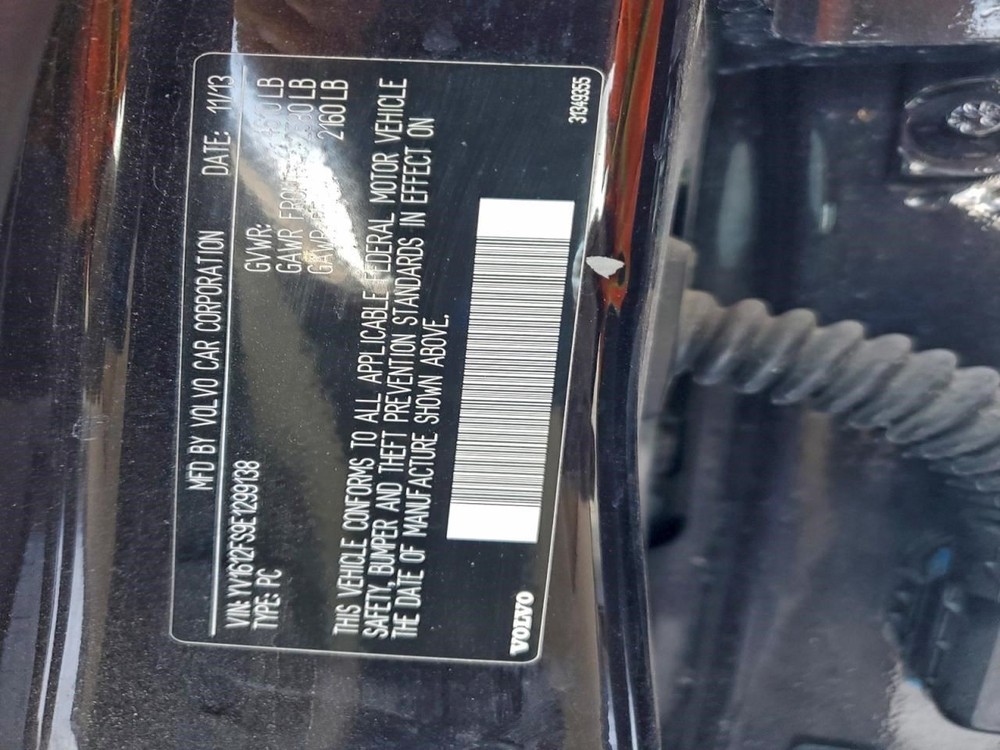 S60 2014 Battery Tray 1737665