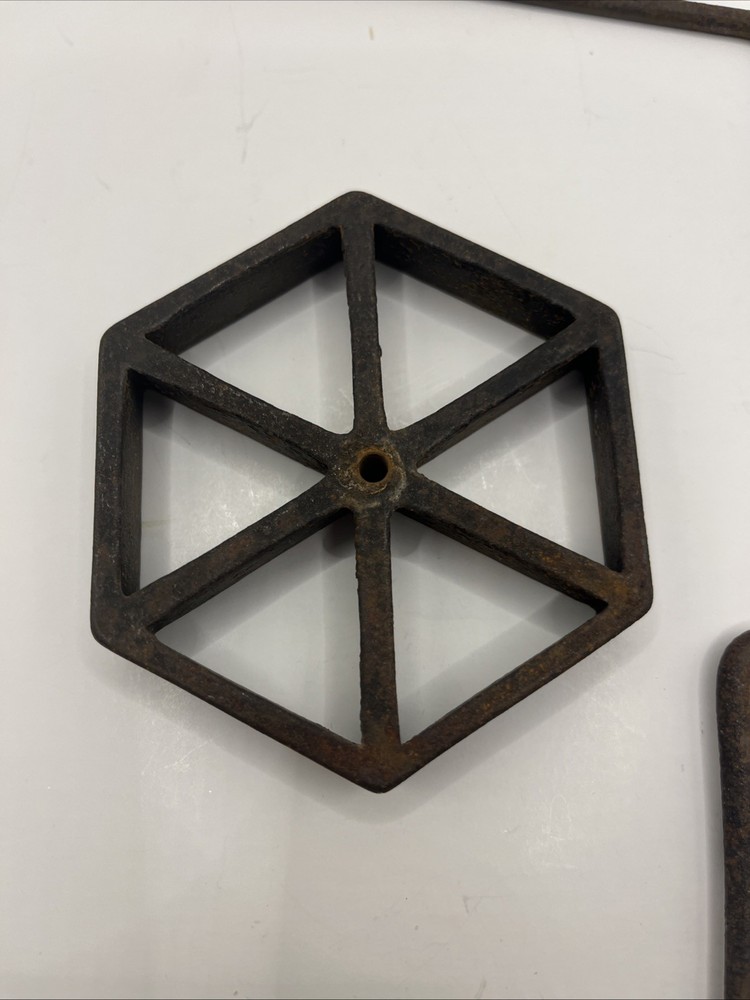 Vtg. Rosette Iron Mold w/Handle