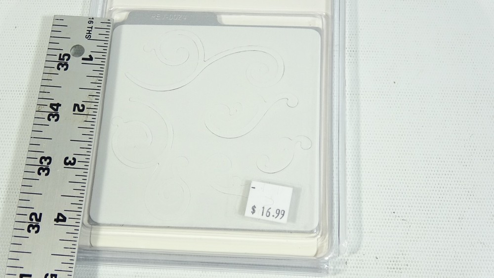 Quickutz Cutting Die Flourish REV-0024