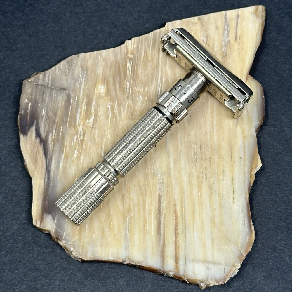 Vintage Gillette Gold Fat Boy Adjustable Razor E3