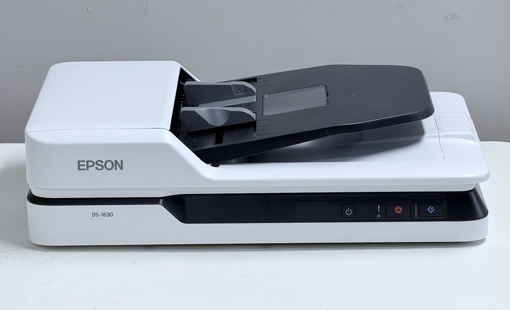 Epson DS-1630 Flatbed Color Document Scanner (READ)
