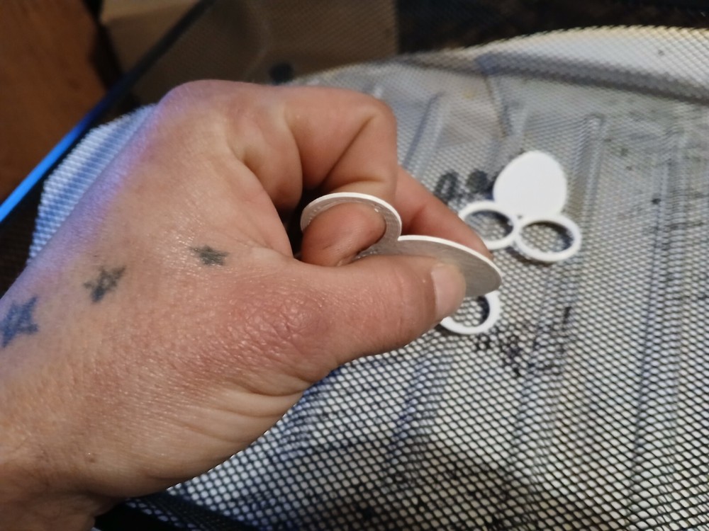 The DUAL Finger Guitar Pic