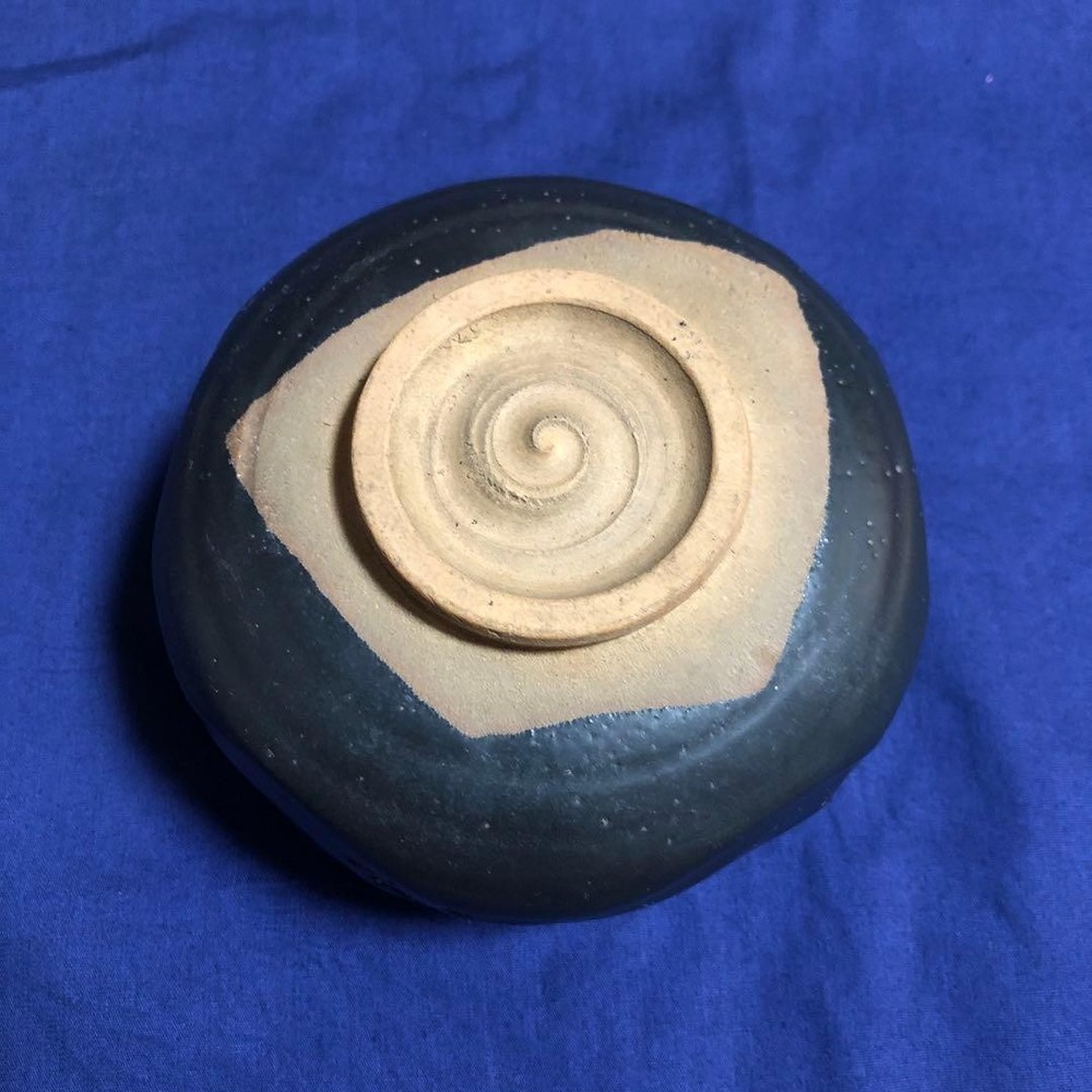 Tea Utensils ② Black round shape swirl pattern