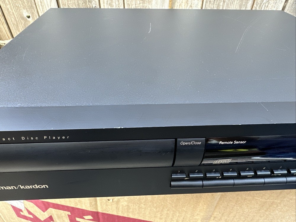 Harmon Kardon HD 7600 CD player