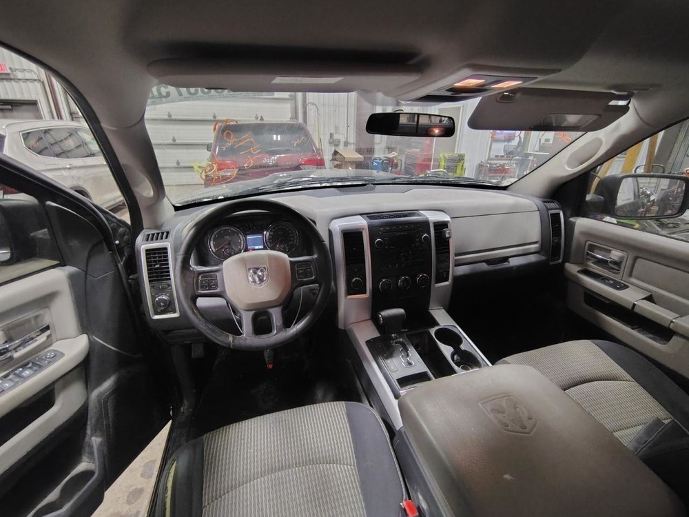 TDODR1500 2012 Headrest 1521380