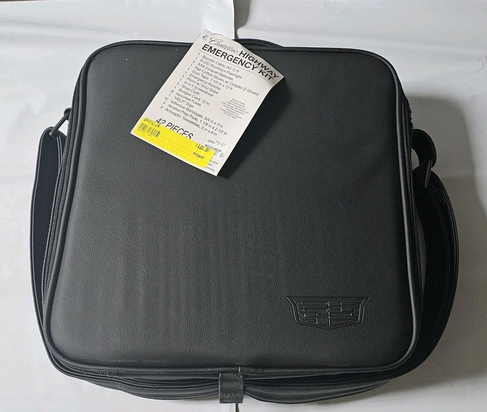 Cadillac Emergency Road Side Kit