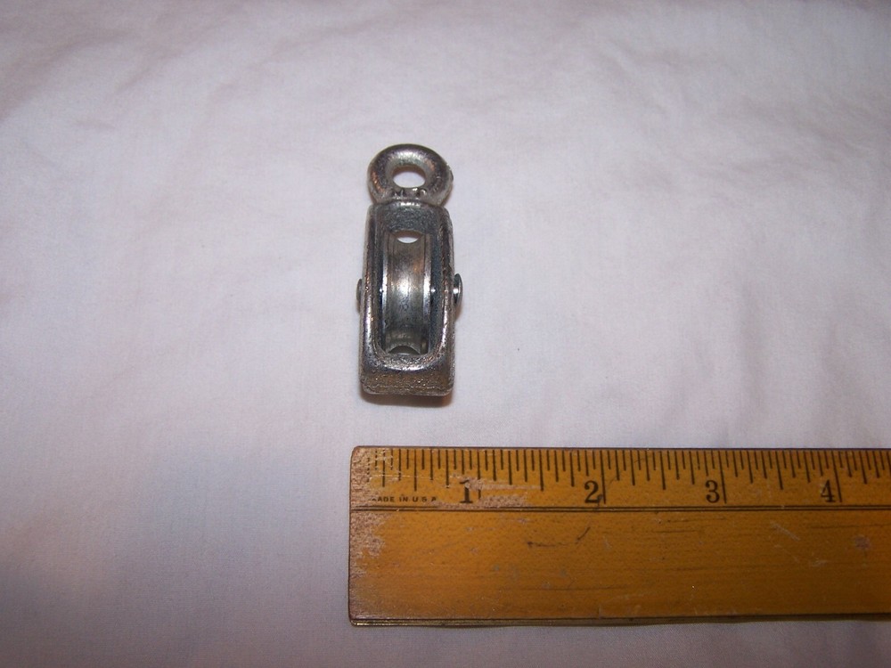 Cast Iron PULLEY - Lot SD