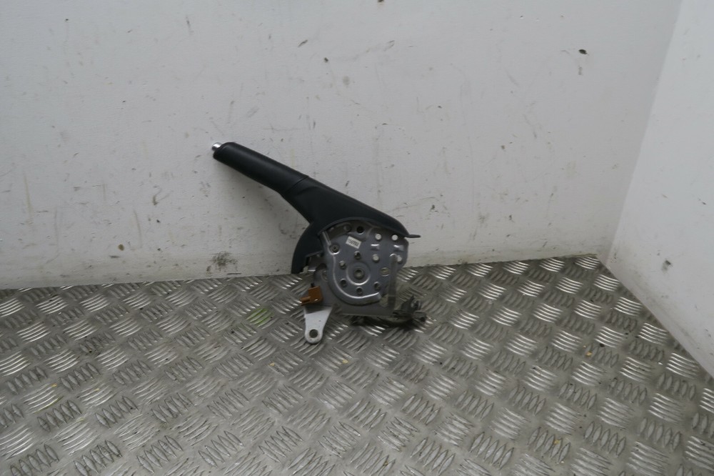 2016 MAZDA CX3 HANDBRAKE LEVER  REF7717