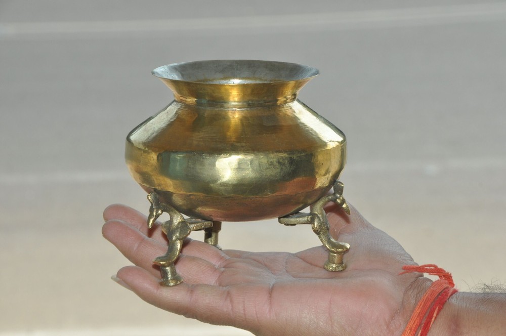 2 Pc Vintage Unique Shape Brass Handcrafted Solid Water Pot With Legs