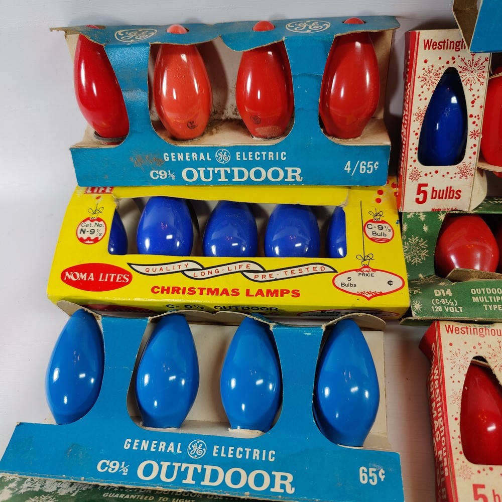 Vtg Lot 100 C-9 1/2 Replacement Light Bulbs Multi Color Untested