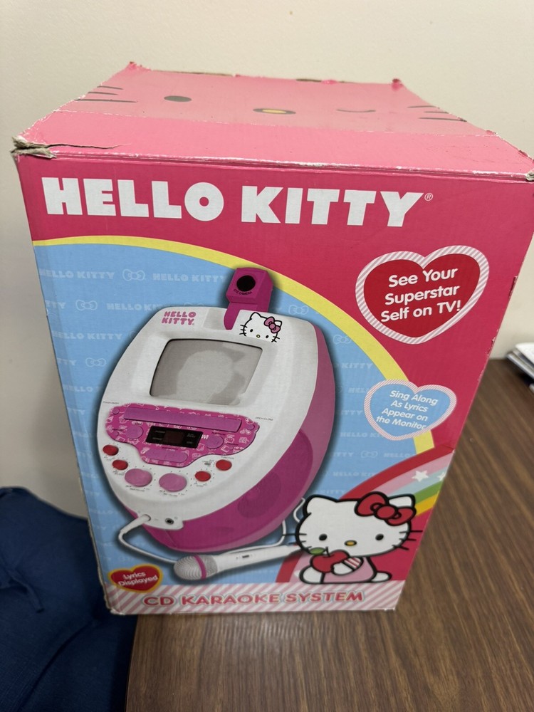 Hello Kitty Karaoke Machine  System CD Player Screen  Pink White Retro