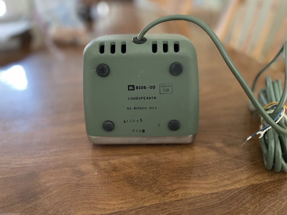 Charles 8106-00 Loudspeaker