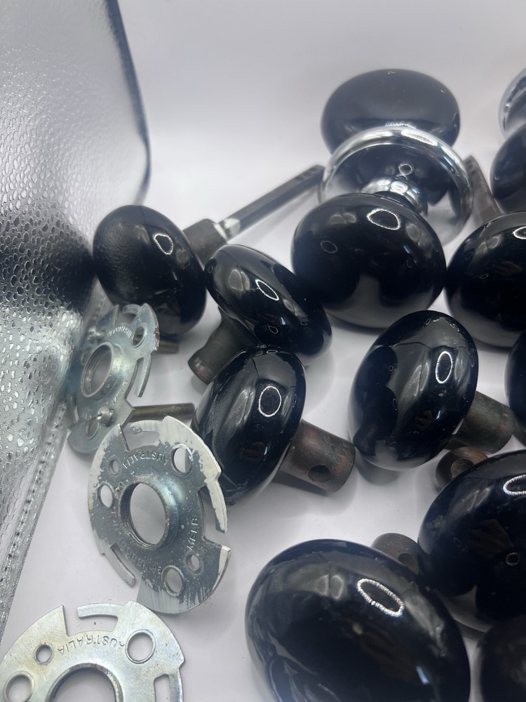 Vintage Antique Black Marble Door Knobs 26 Count