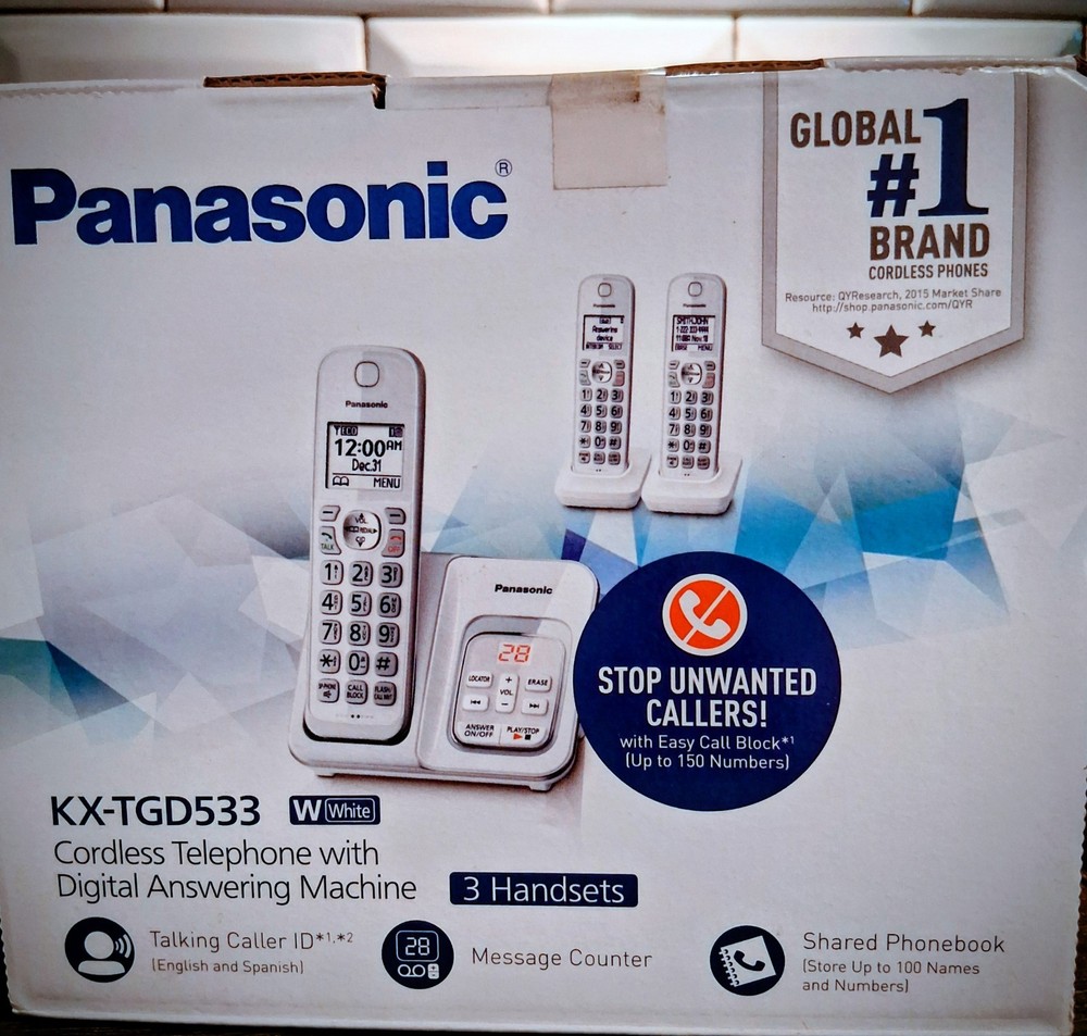 Panasonic Cordless Digital Phone System with Answering Machine 3 Handsets