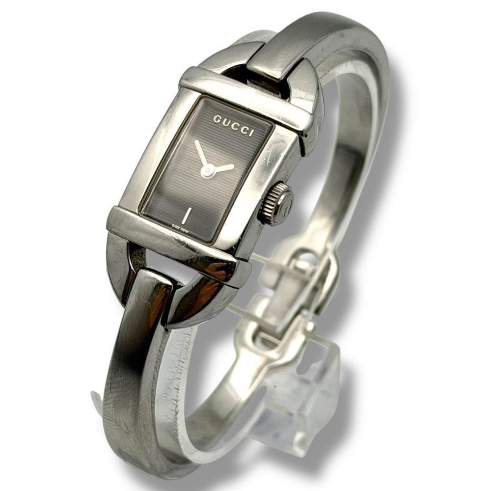 Gucci 6800L Watch Bangle Quartz Timepiece Silver 2 Hand Authentic Genuine