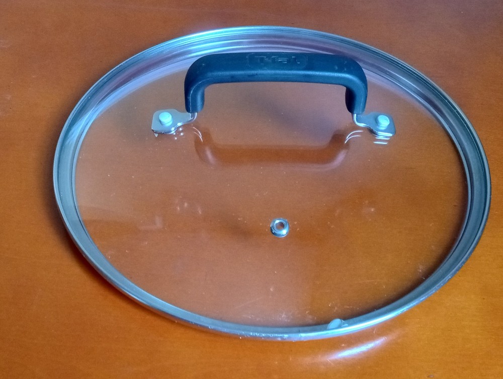 T-FAL Replacement Glass Lid, Outer Rim 10", Rectangular Handle, Vented
