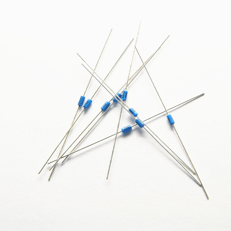 100PCS DB3 DIAC Bi-directional Trigger Diode NEW