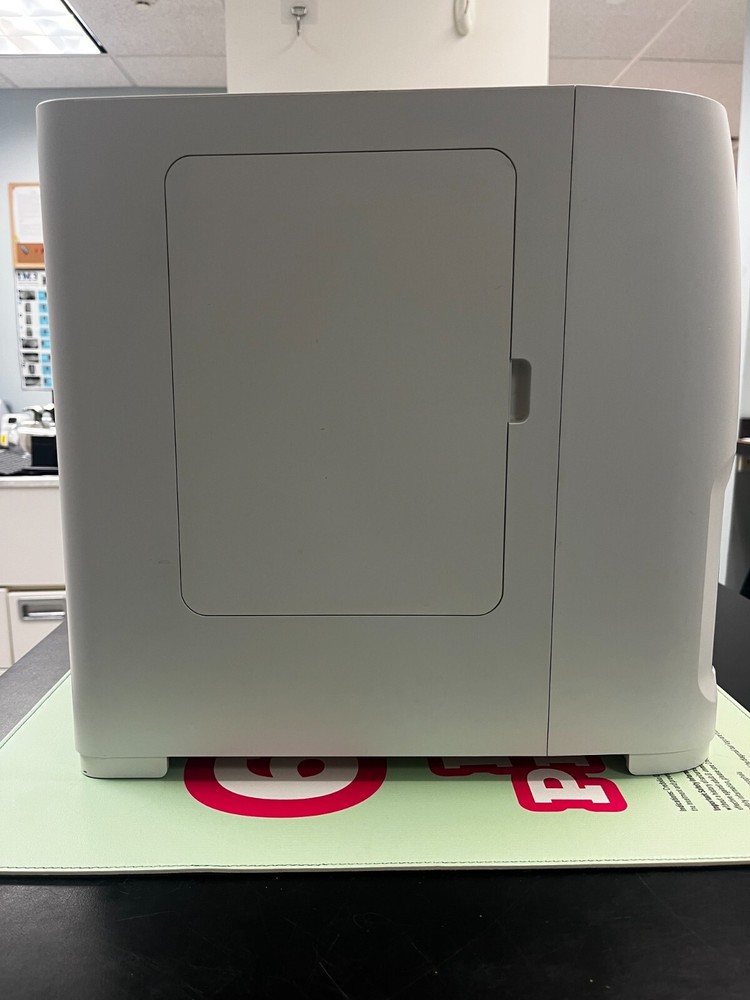 IDEXX Catalyst One Veterinary Chemistry Analyzer