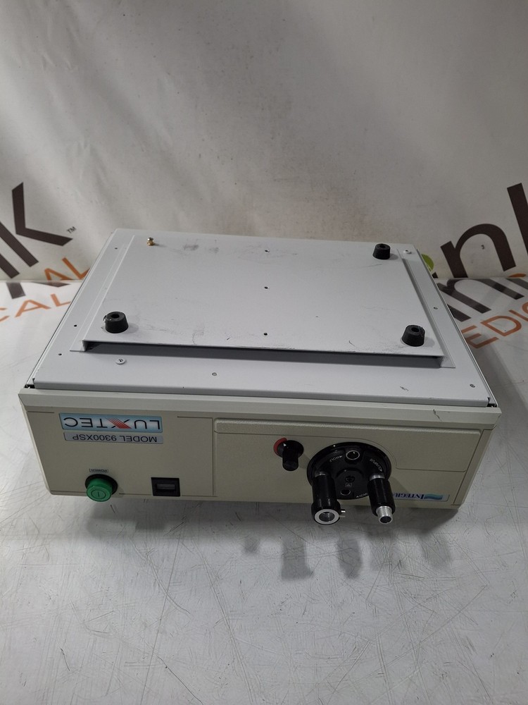 Luxtec 9300XSP Light Source