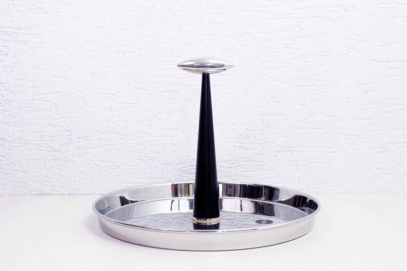 Alessi-FrogDesign Platform Tray Headlight Model