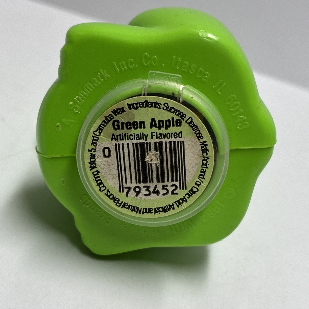 Nerds CANDY CONTAINER Green EMPTY 2.5" Plastic 1984 Willy Wonka Vintage