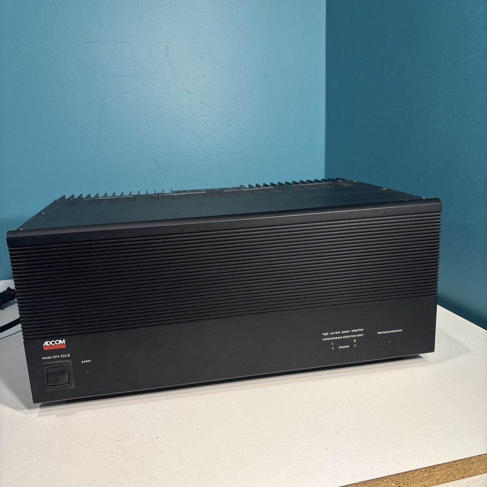 ADCOM MODEL GFA-555 II POWER AMPLIFIER Mint Condition