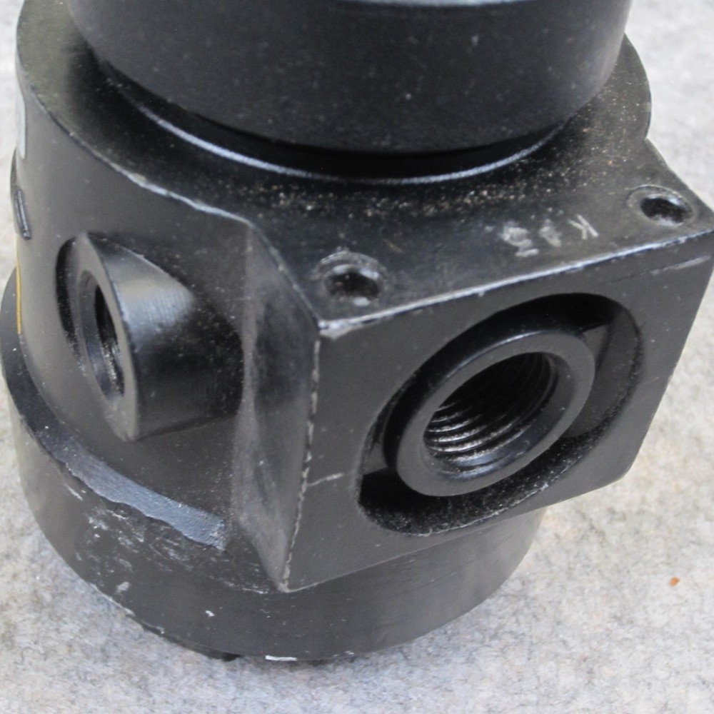 Parker 07R213AB Pneumatic Air Regulator