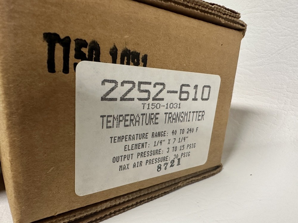 NEW ROBERTSHAW 2252-610 Tempearture Transmitter