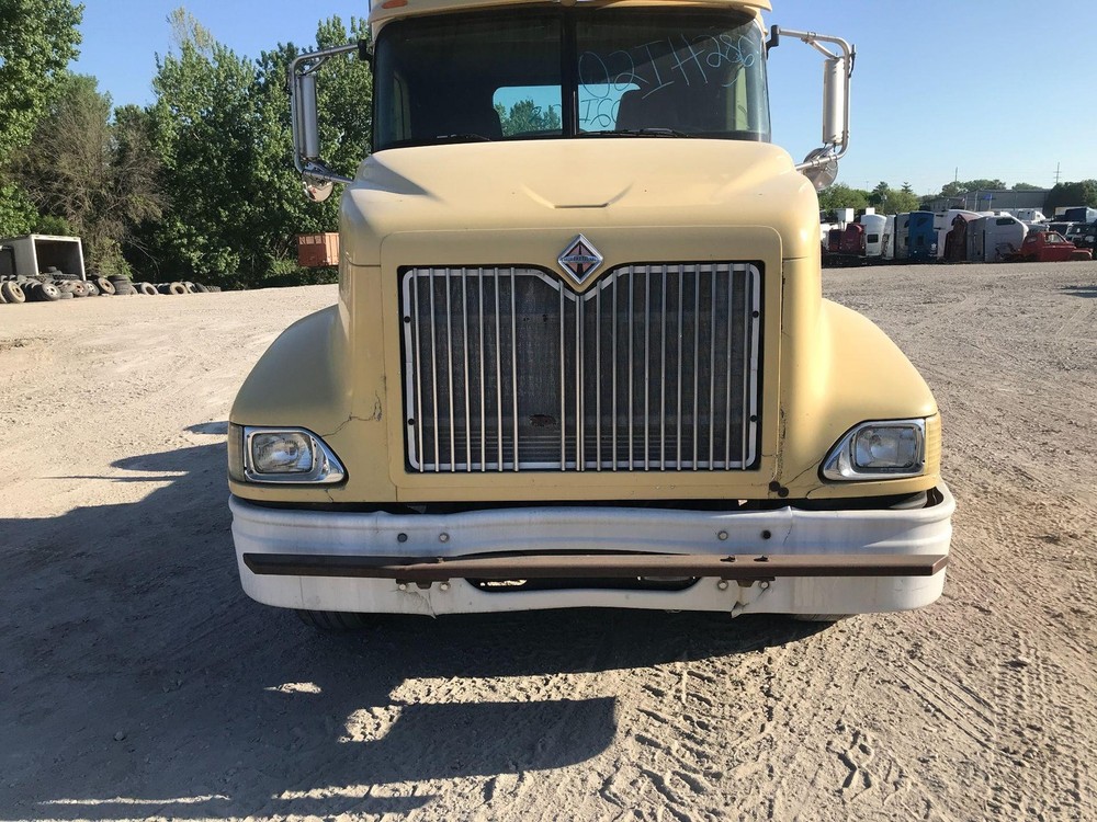 1997-2011 International 9400 Grille - Used