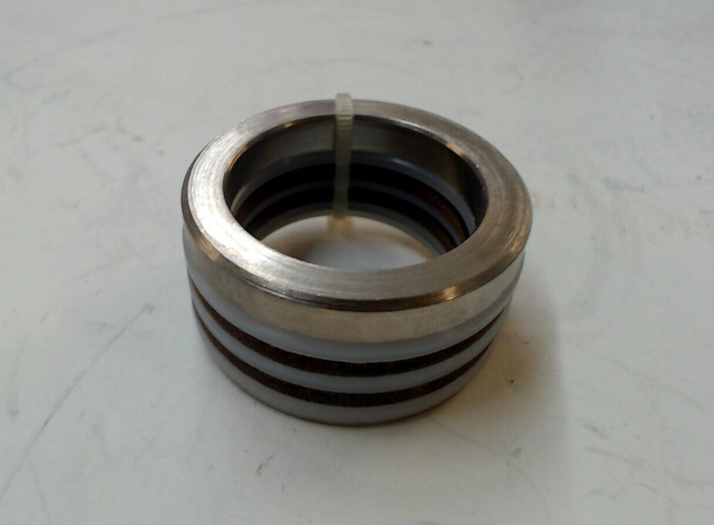 Titan 183-001 Packing