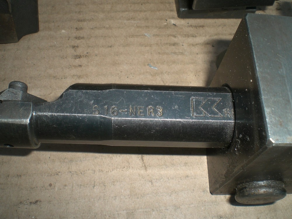 Genuine Aloris CXA tool post with 4 tool holders