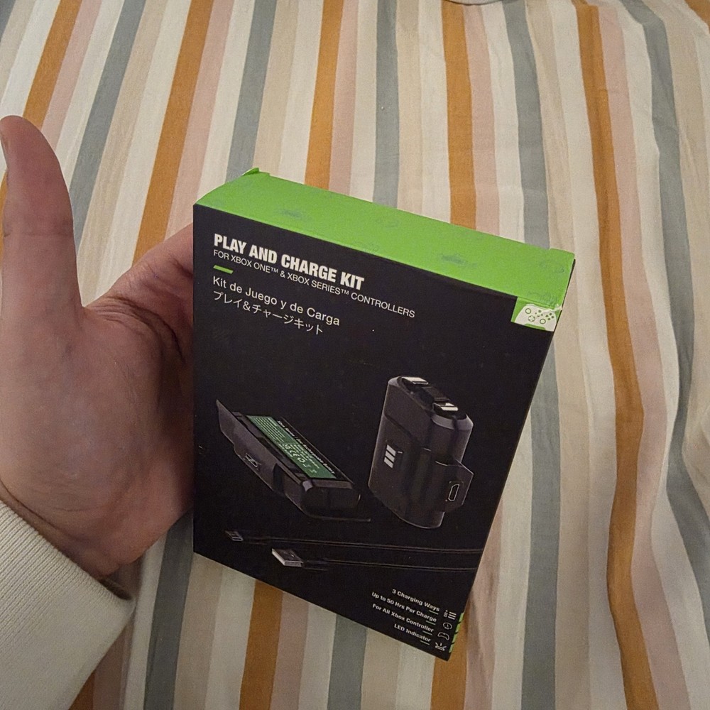 2x Rechargeable Battery Pack For XBox One Controller + USB/Type C Charging Cable