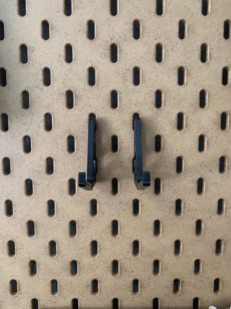 SKAIDS XBOX PLAYSTATION Controller Stand Pegboard Accessory Mount Holder Display