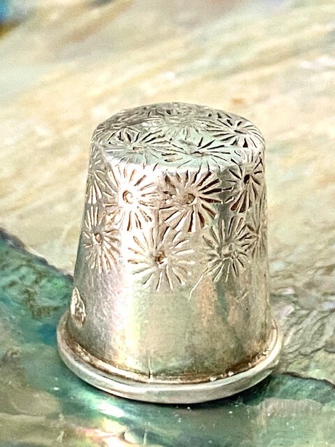 Silver Thimble Hallmarked with Beautiful Design