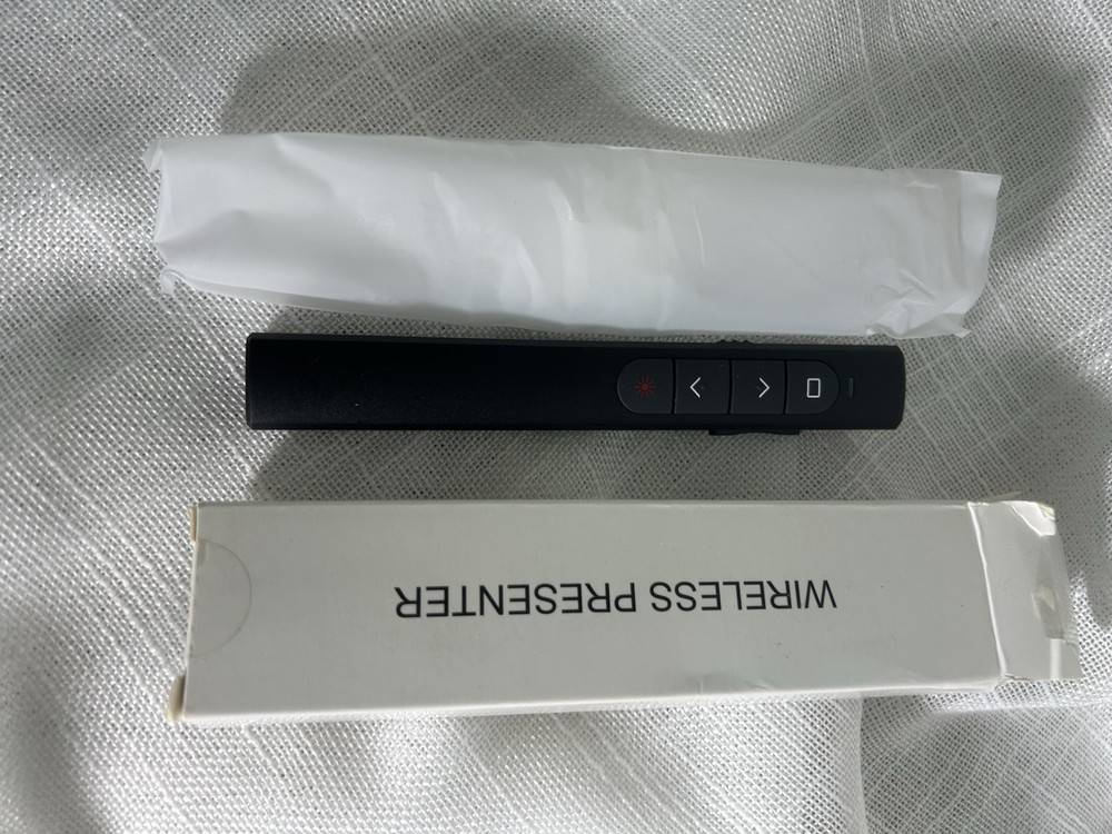 Presentation Clicker RF061