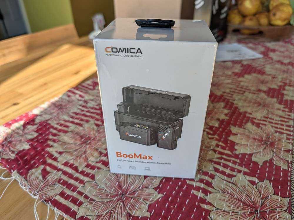COMICA BooMax Wireless Lavalier Microphone 32Bit Float Bluetooth onboard Storage
