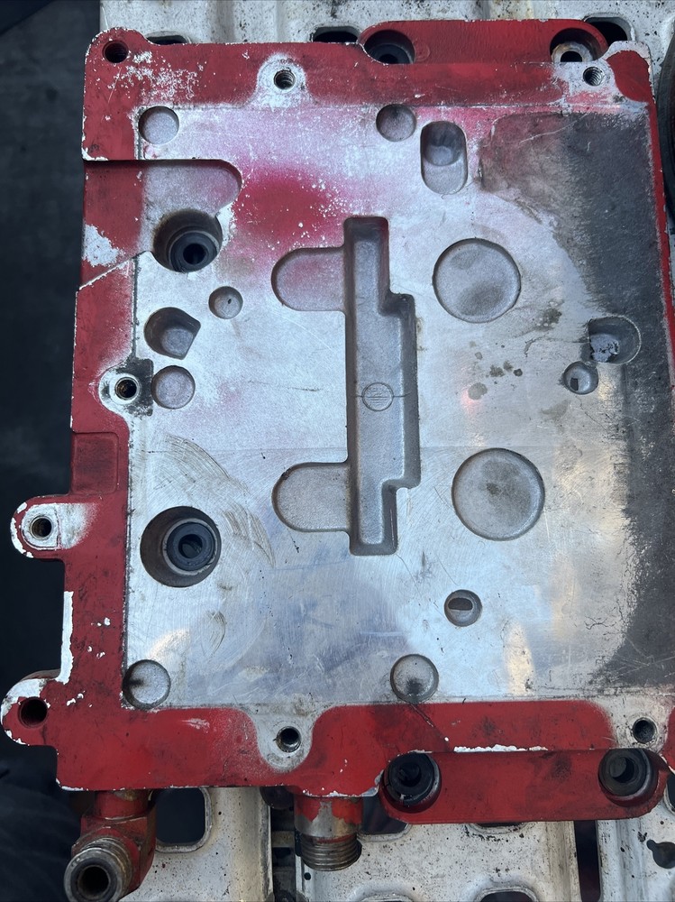 CUMMINS ISX ENGINE ECM COOLING BRACKET COOLER PLATE 4076946