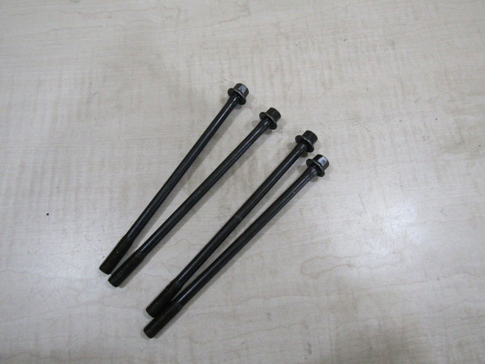2001 SUZUKI DR-Z400S CYLINER HEAD BOTLS
