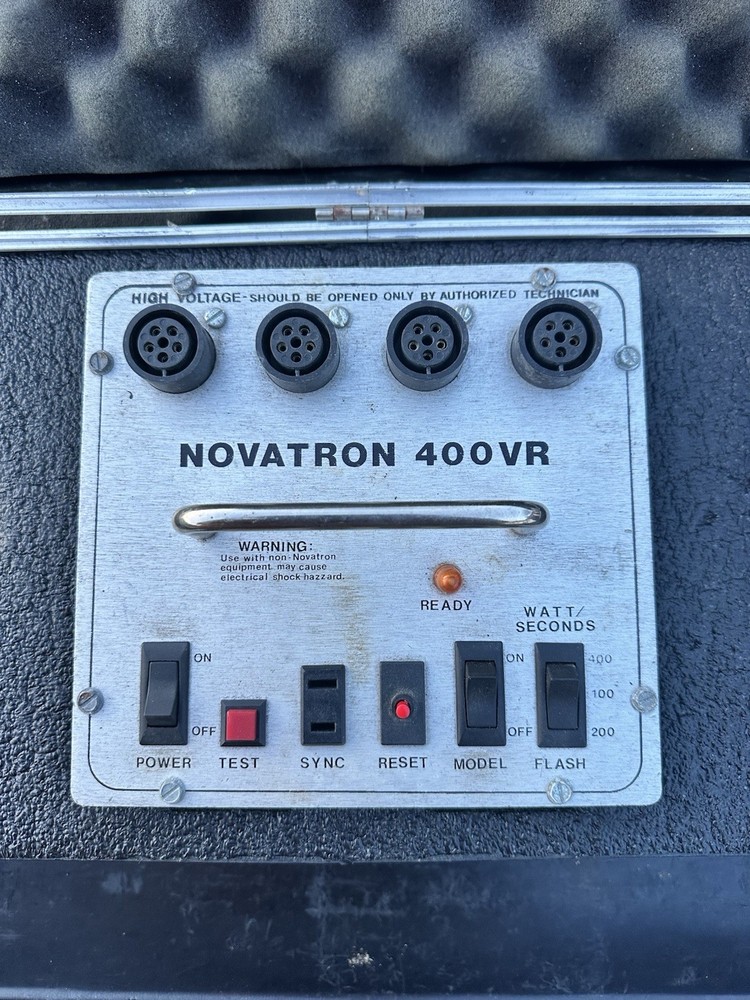 Novatron 400VR Powerpack w Or With Out Case…. Read Description