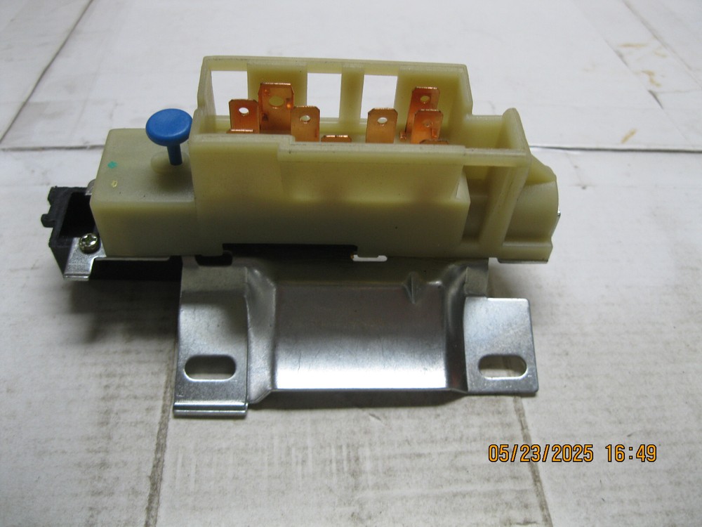 Ignition Switch Standard US-239