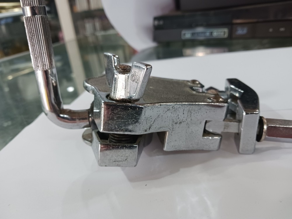 VINTAGE DW Single Tom Clamp Mount !