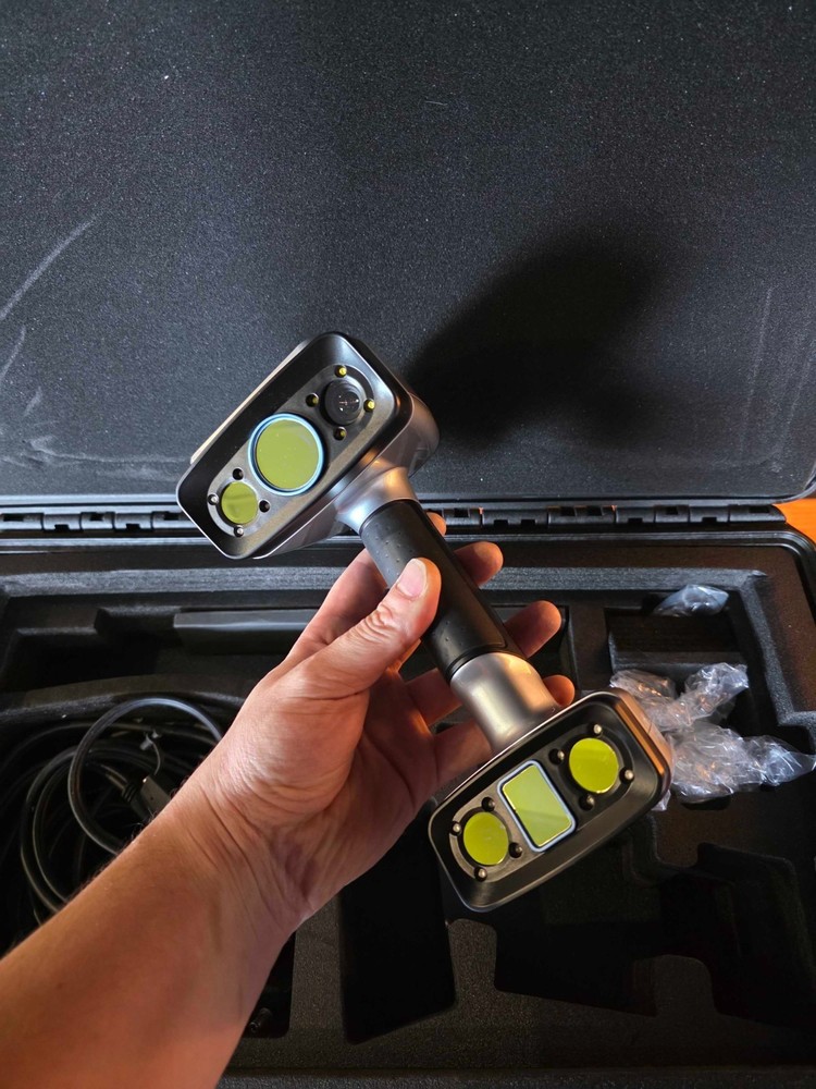 Einscan HX 3D Scanner with Hard Case Gre