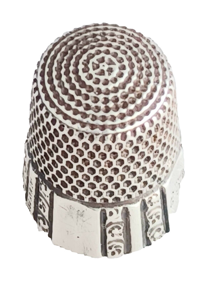 Decorated Sterling Thimble Mono Christie Size 9