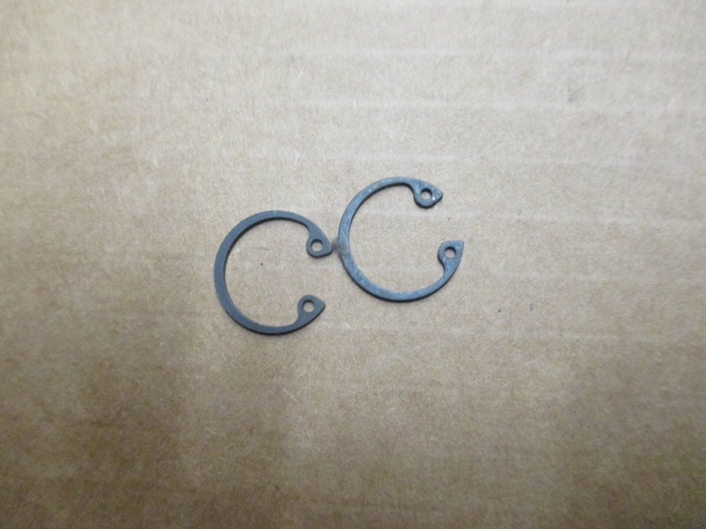 (2PACK) Cummins RING,RETAINING 100475
