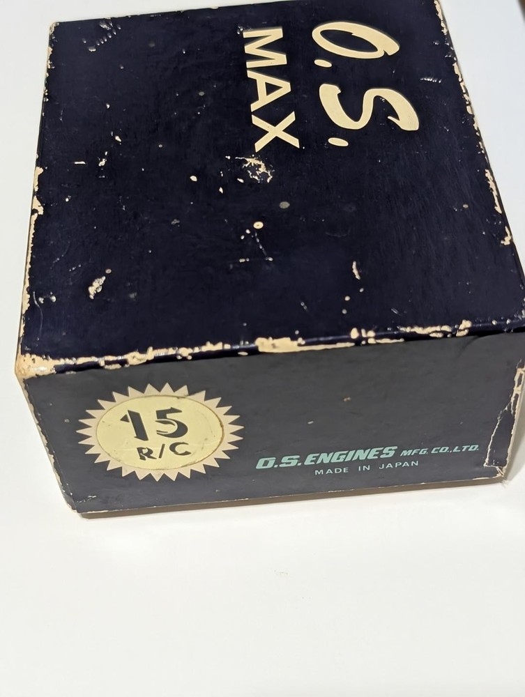 O S MAX 15 CONTROL LINE ENGINE WITH REMOTE NEEDLE, MUFFLEER AND BOX